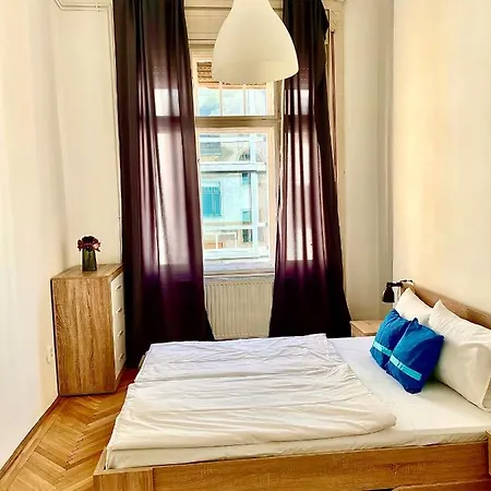 W25 Smart Apartment